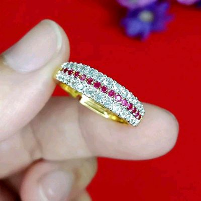 แบบแหวนสีชมพูหวานฉ่ำ 100 บาททุกวง ปรับขนาดได้ฟรีไซส์ – R40 เพชรคาดทับทิม